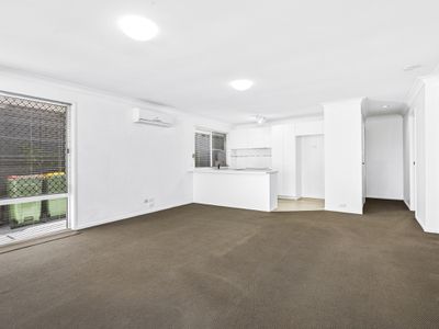 1 / 19 Teal Avenue, Paradise Point