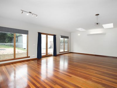 9 Capulet Street, Moonee Ponds