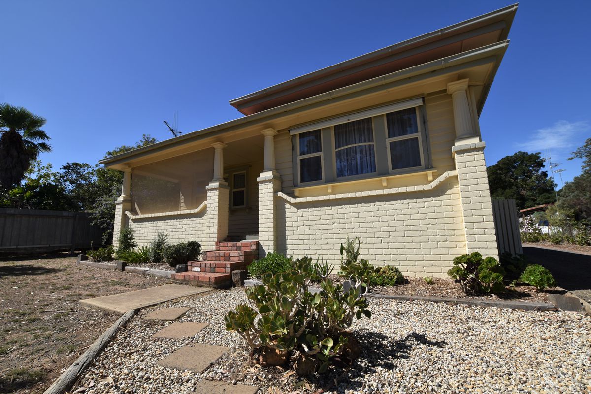 12 Dunn Street, Rushworth