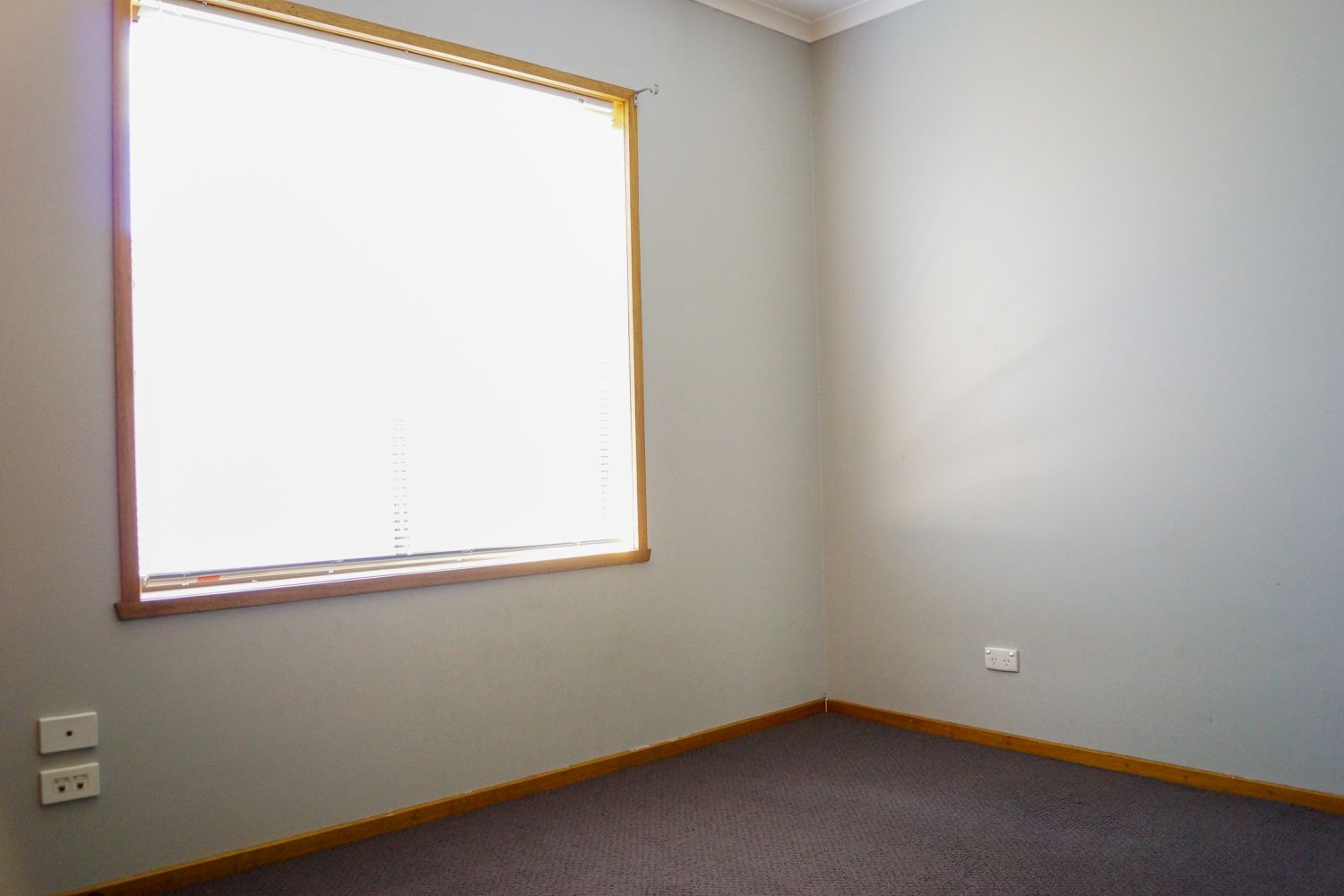 2 / 5 Pynsent Street, Horsham