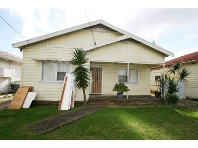 7 White Avenue, Bankstown