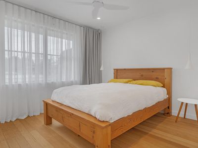 1 / 5 Bradley Street, Newport