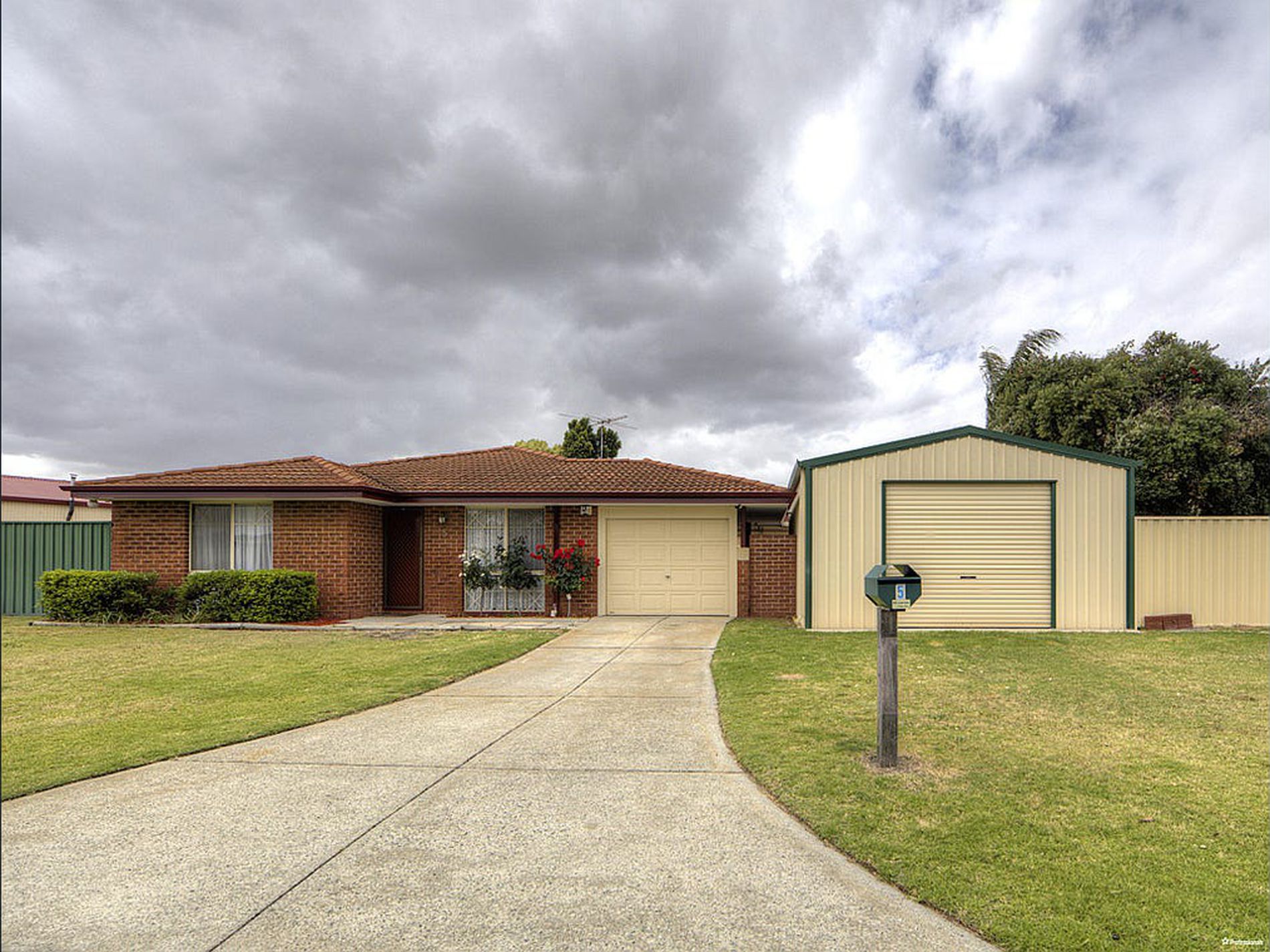 5 Joudah Court, High Wycombe