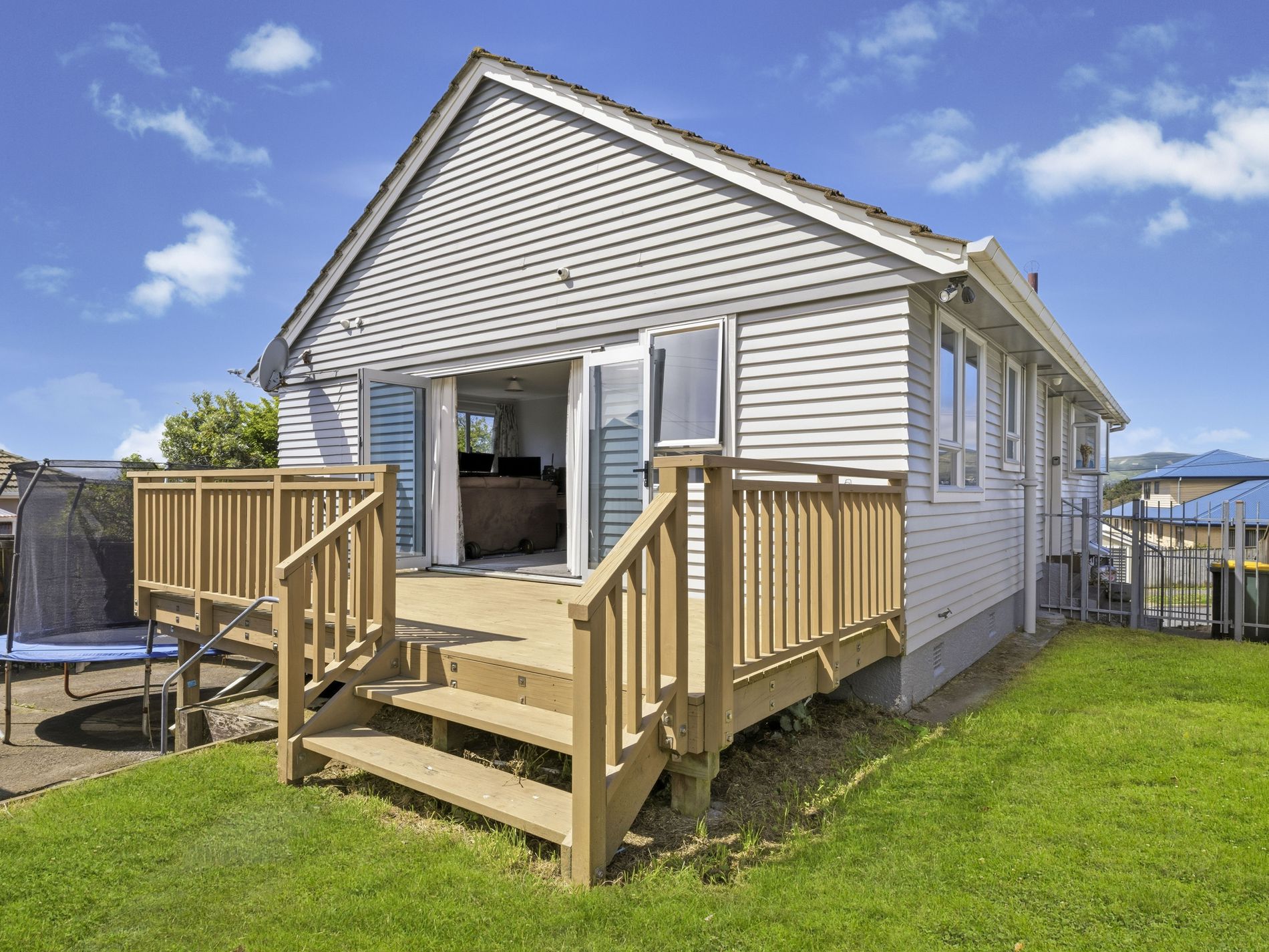 14 Aparangi Crescent, Elsdon