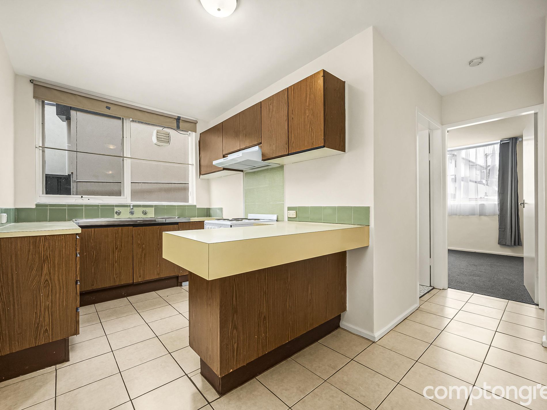 12 / 10 Heather Avenue, Brooklyn