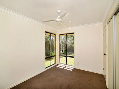1 Brittany Cres, Raceview