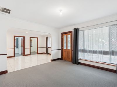 13 Whitlam Street, St Agnes