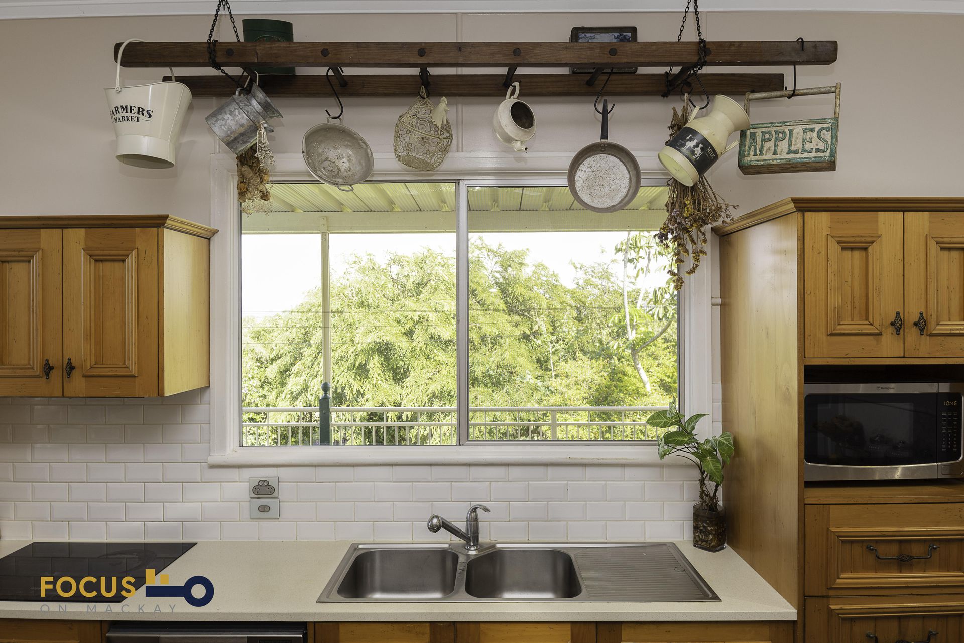 100 Peri Road, Te Kowai