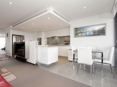 805 / 2 Oldfield Street, Burswood