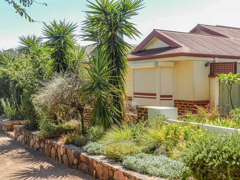 14 Springbrook Drive, Ellenbrook