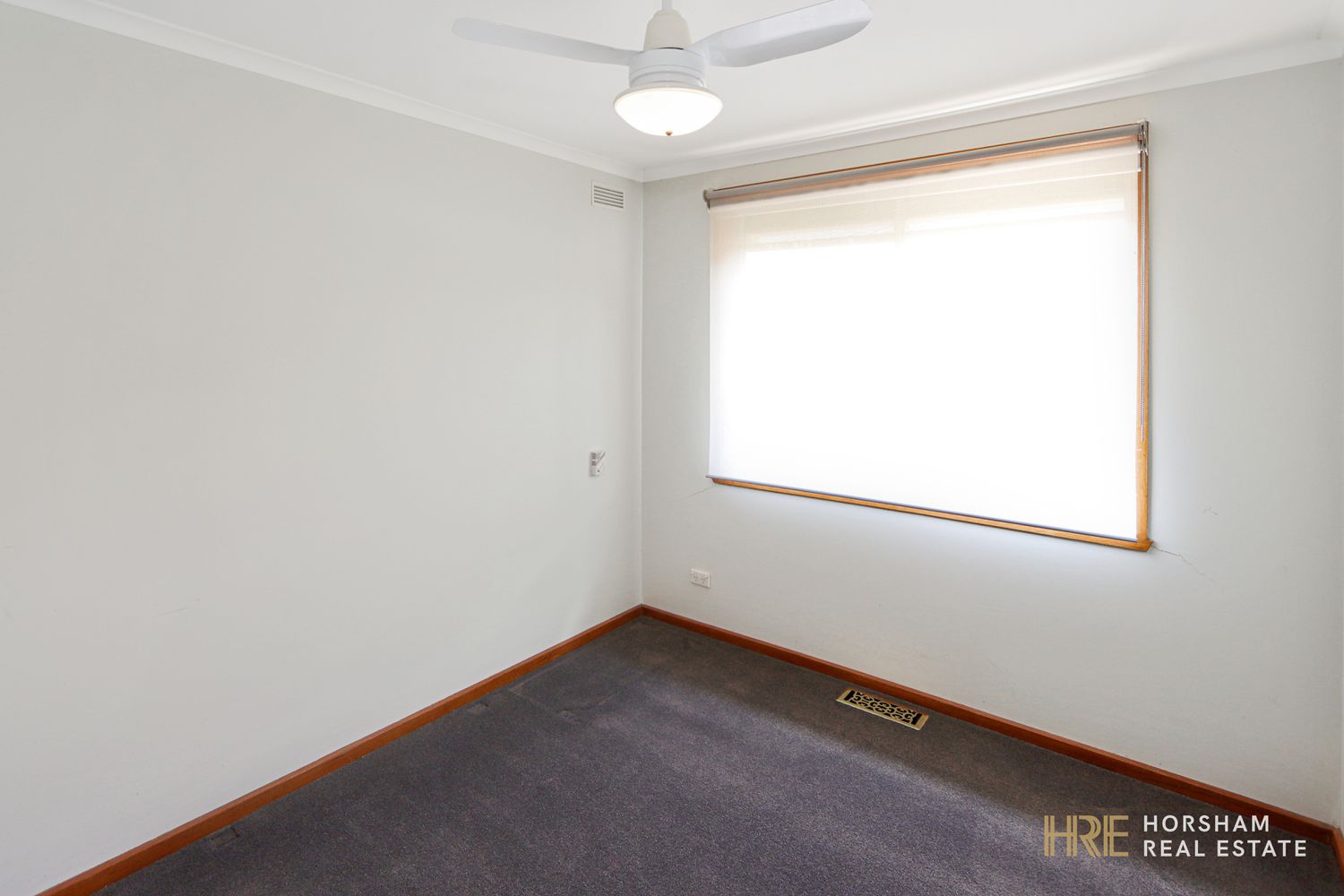 20 Felstead Avenue, Horsham
