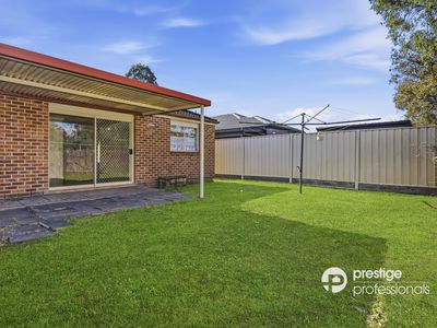 4 Sandover Court, Wattle Grove