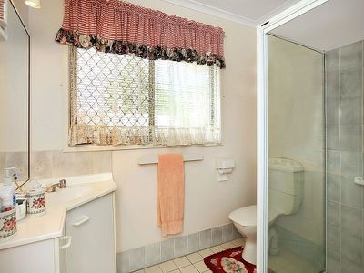 6 Palm Grove Cres, Tewantin