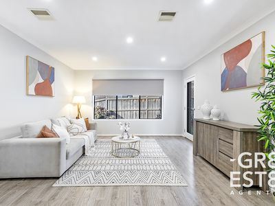 77 Morningside Boulevard, Cranbourne West