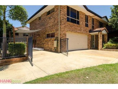 1 Ferntree Court, Noosaville