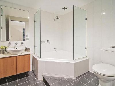 9 / 510-512 Miller Street, Cammeray