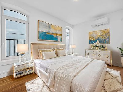 409 / 370 Lenox Ave #409, New York, NY Lenox Avenue, International