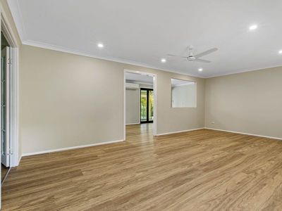 44 Jardine Drive, Springwood