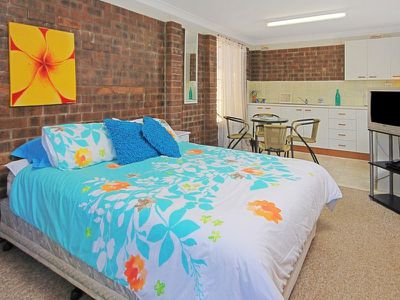 7 Vista Drive, Dolphin Point