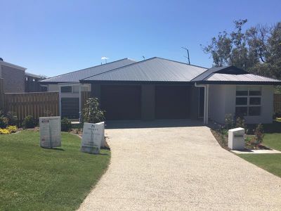 2 / 47 Orlando Drive, Coomera