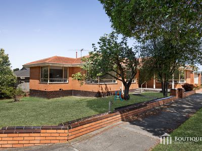 12 Sarona Street, Dandenong