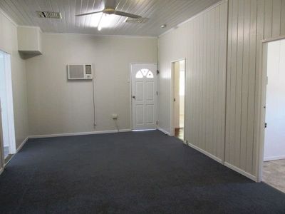 125 Kingfisher Street, Longreach