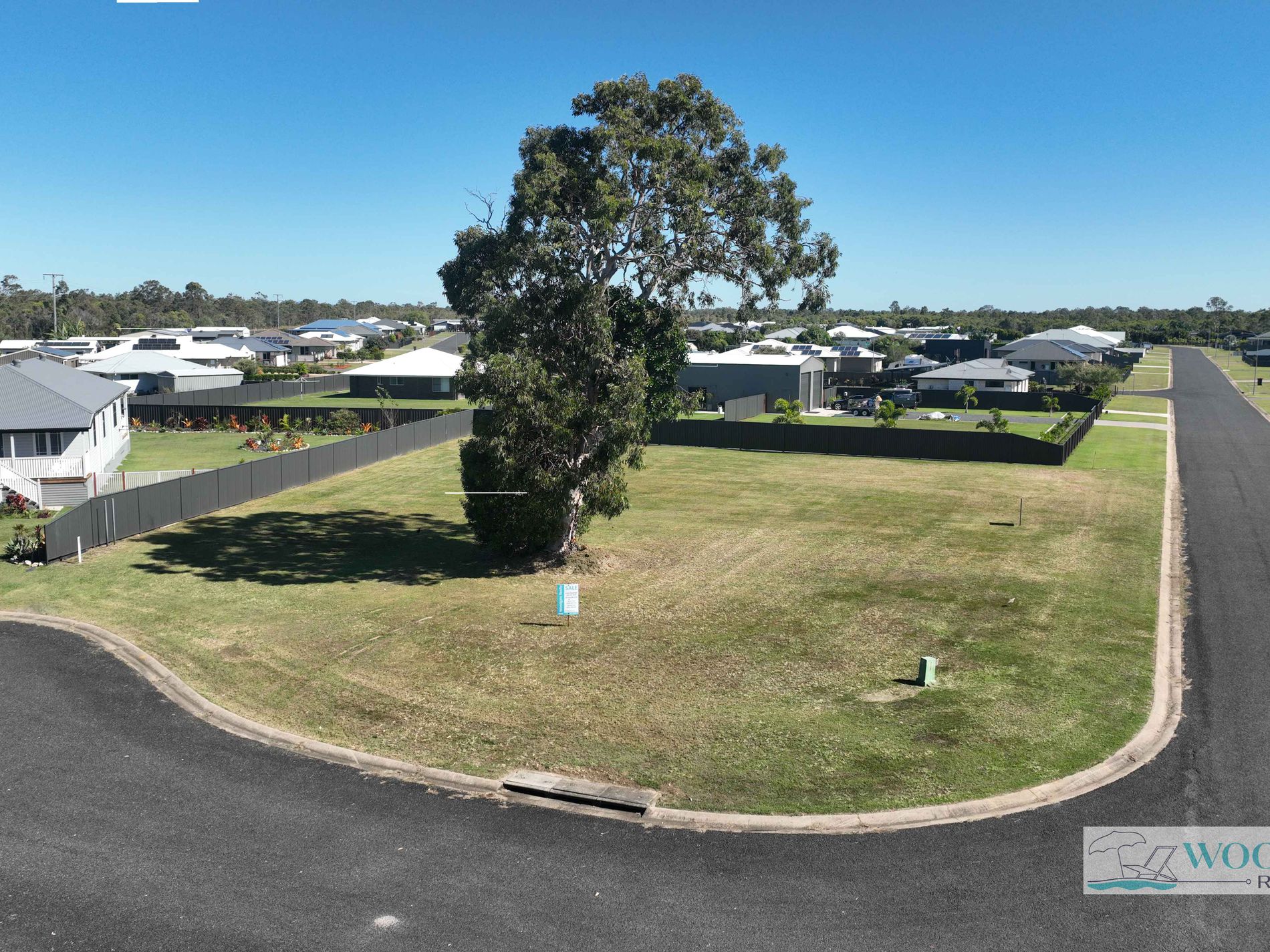 2 LAGOON COURT, Woodgate