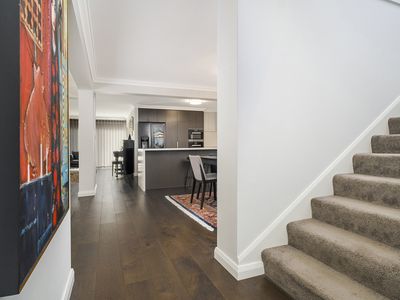 38B Ullapool Road, Mount Pleasant