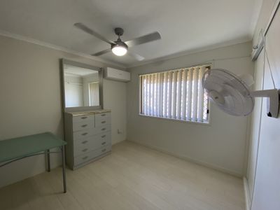 68 Moonstone Drive, Urangan
