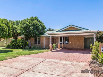 28 Haring Green, Atwell