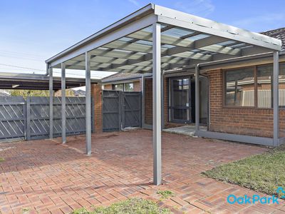 95 Harricks Crescent, Attwood