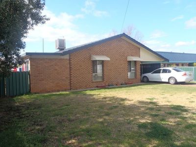 446 Wheelers Lane, Dubbo