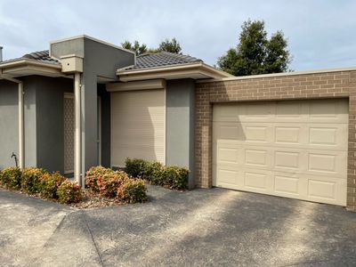 4 / 727 Tarneit Road, Tarneit