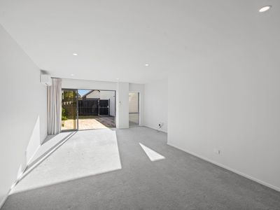 17 Eminence Drive, Northwood