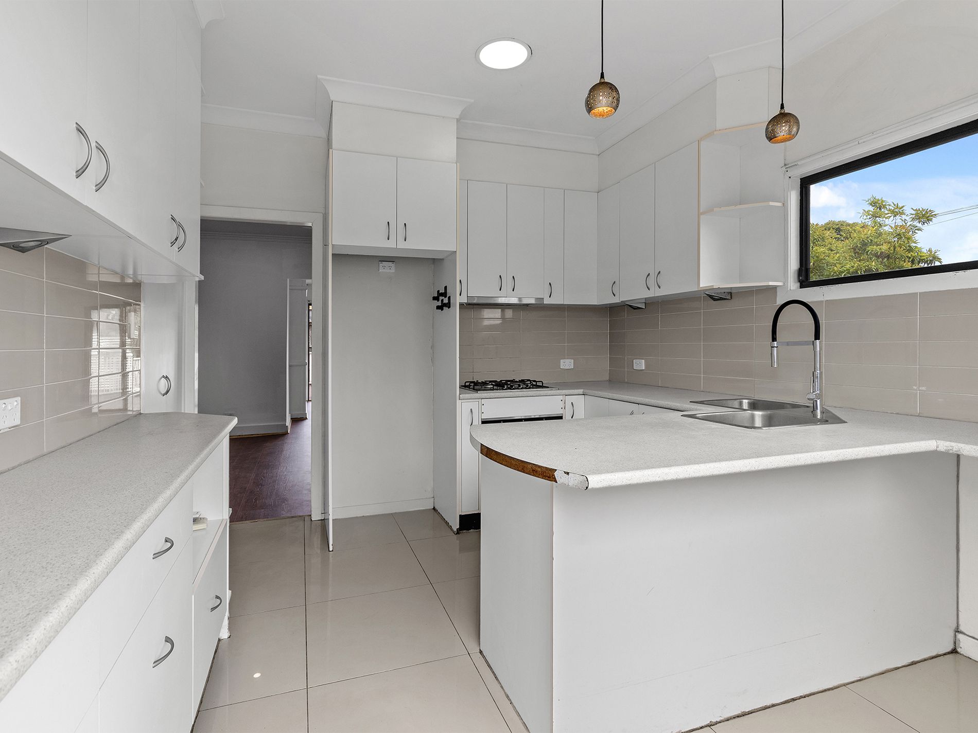 2 Thirteenth Avenue, Kedron