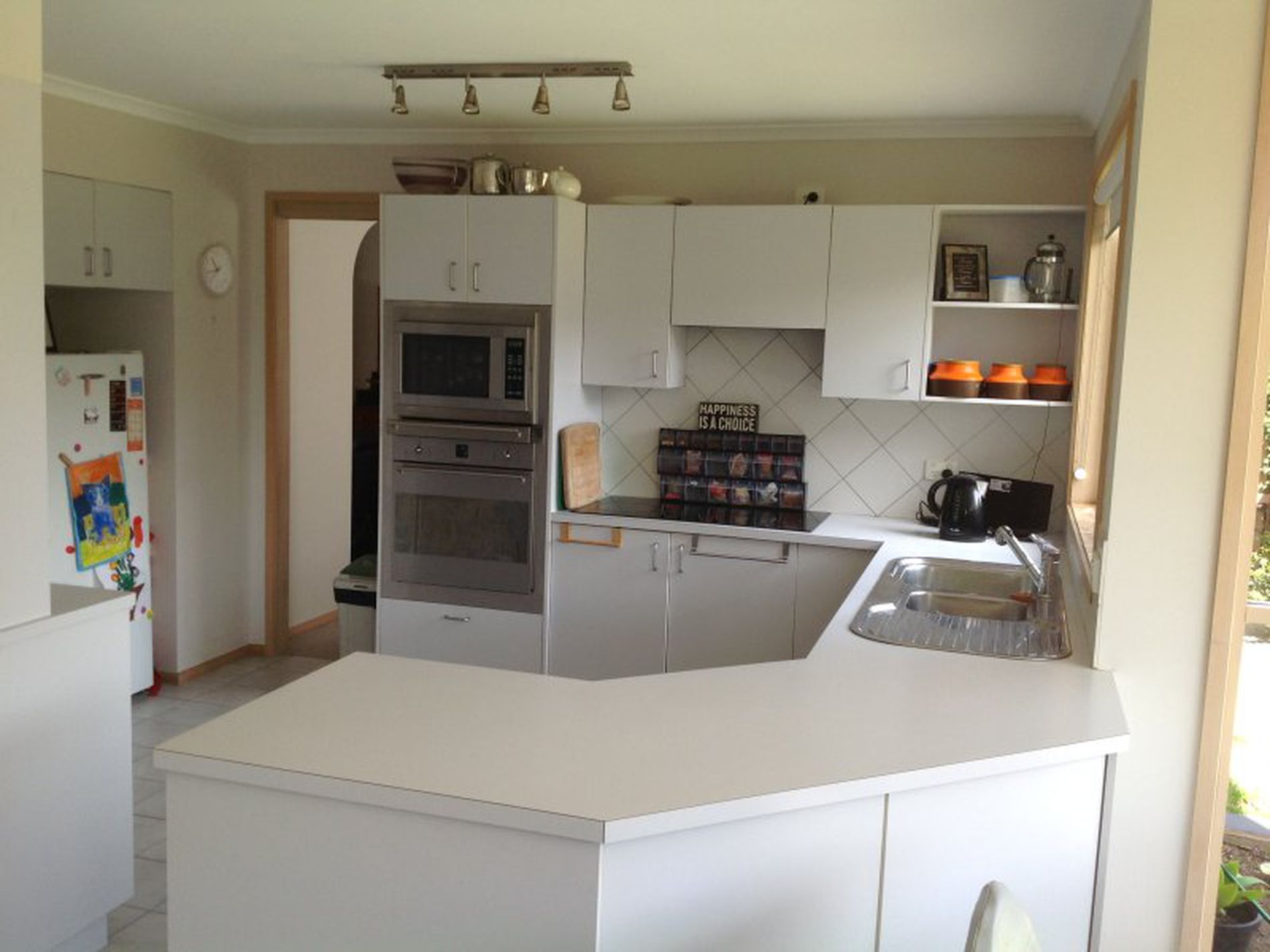 9 St Georges Court, Highton