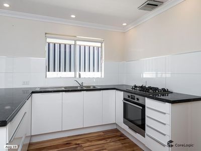 2 Fenton Way, Hillarys