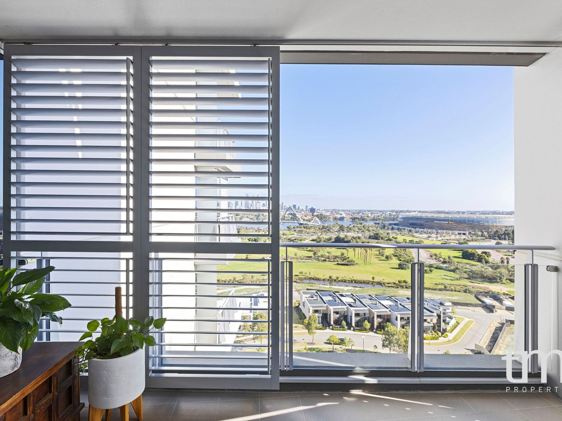 1605 / 30 The Circus, Burswood