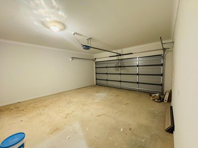 18 Pebble Road, Pakenham