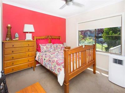 18 Mount St, Mount Saint Thomas