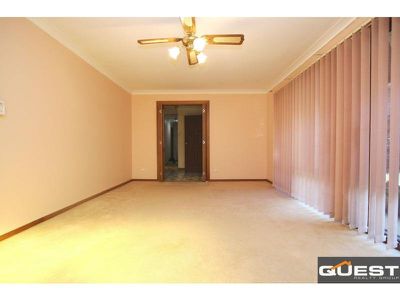 1 / 11 De Witt Street, Bankstown