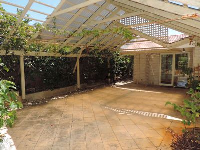 27 Halgania Way, Duncraig