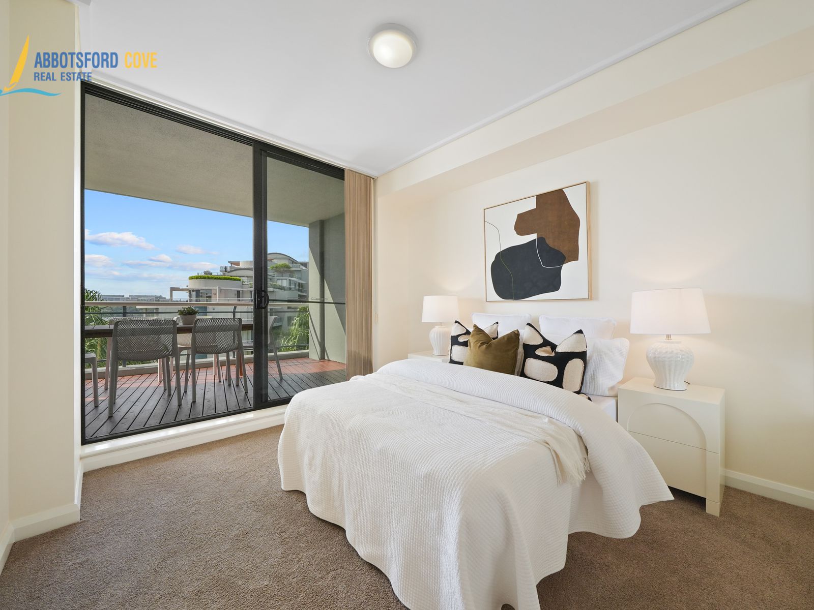 11 / 27 Bennelong Parkway, Wentworth Point
