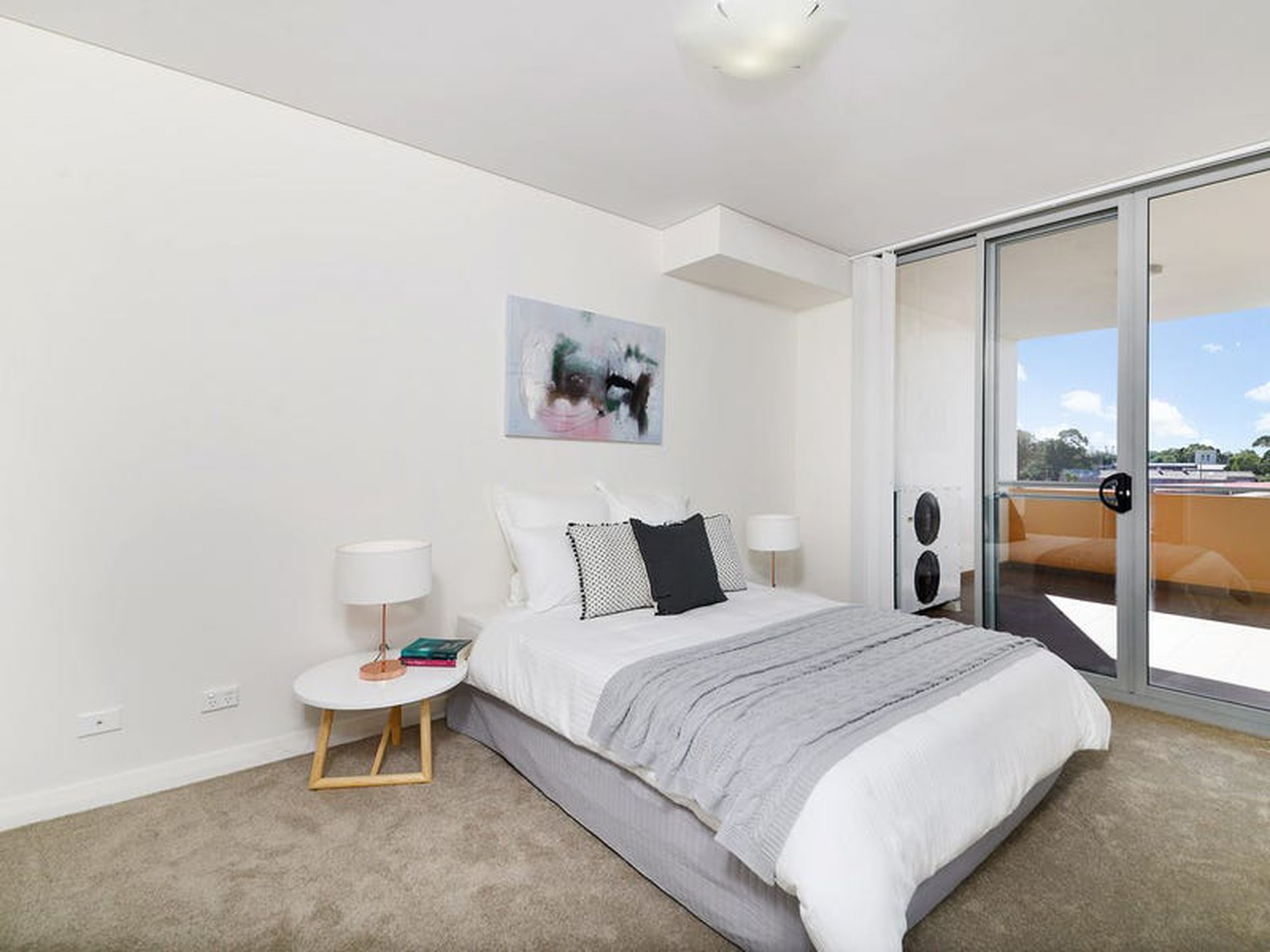 4311 / 42 Pemberton Street, Botany