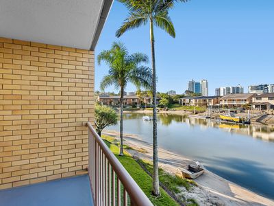5 / 8 Tarwarri Crescent, Mooloolaba