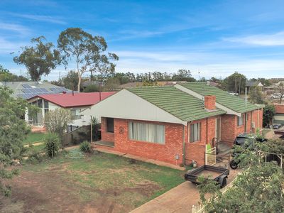 23 Caroline Street, Dubbo