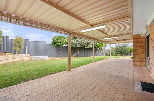 16 Brignell Gardens, Parmelia