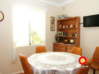 15 Armona Avenue, Para Vista