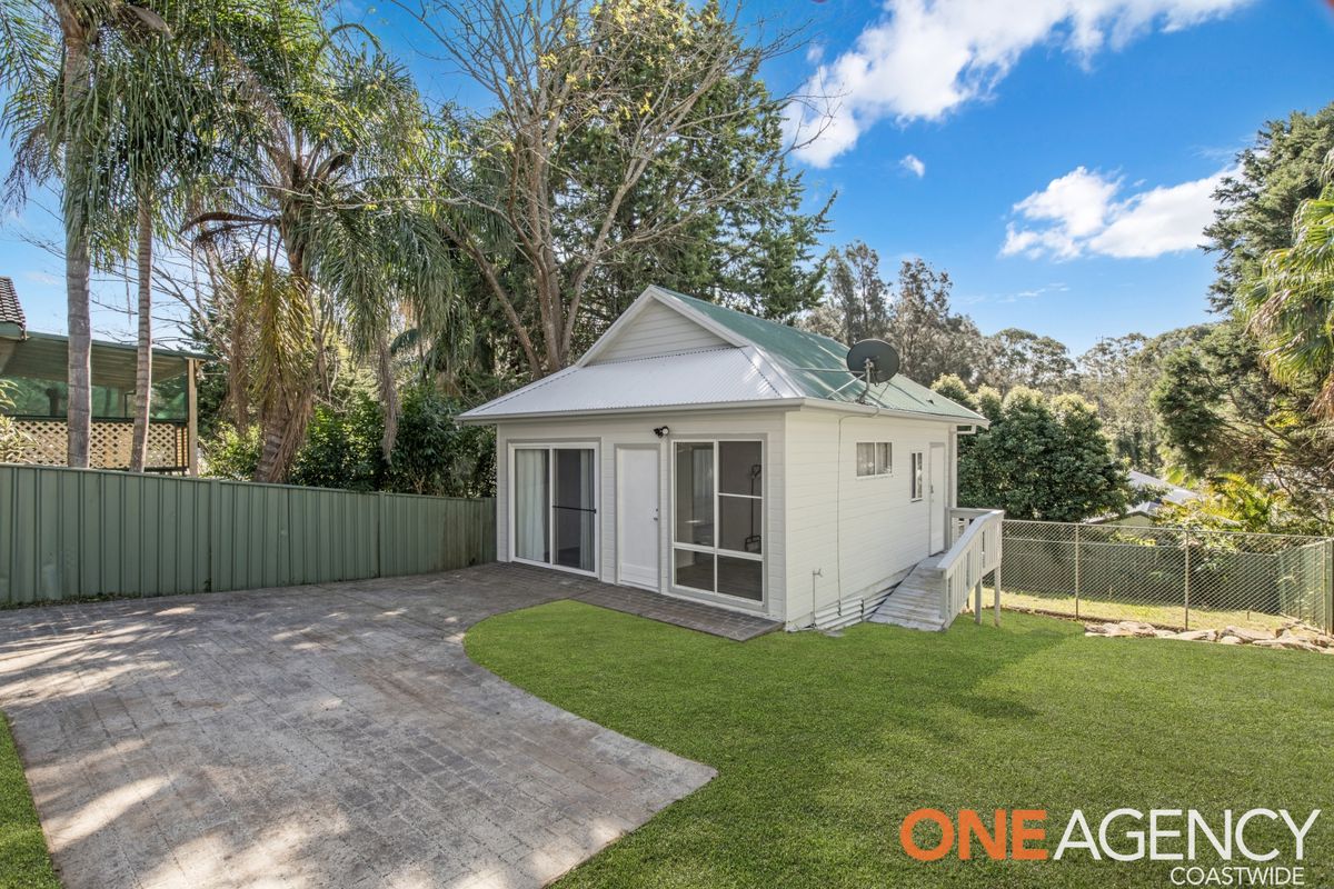 11 Narrawa Avenue, Erina