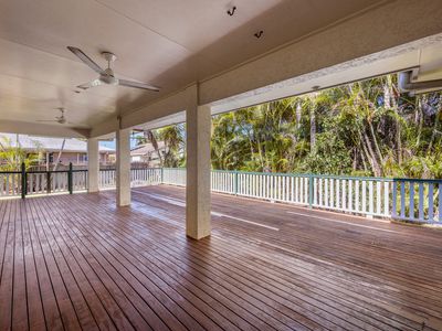 1 Serrata Court, Kirwan